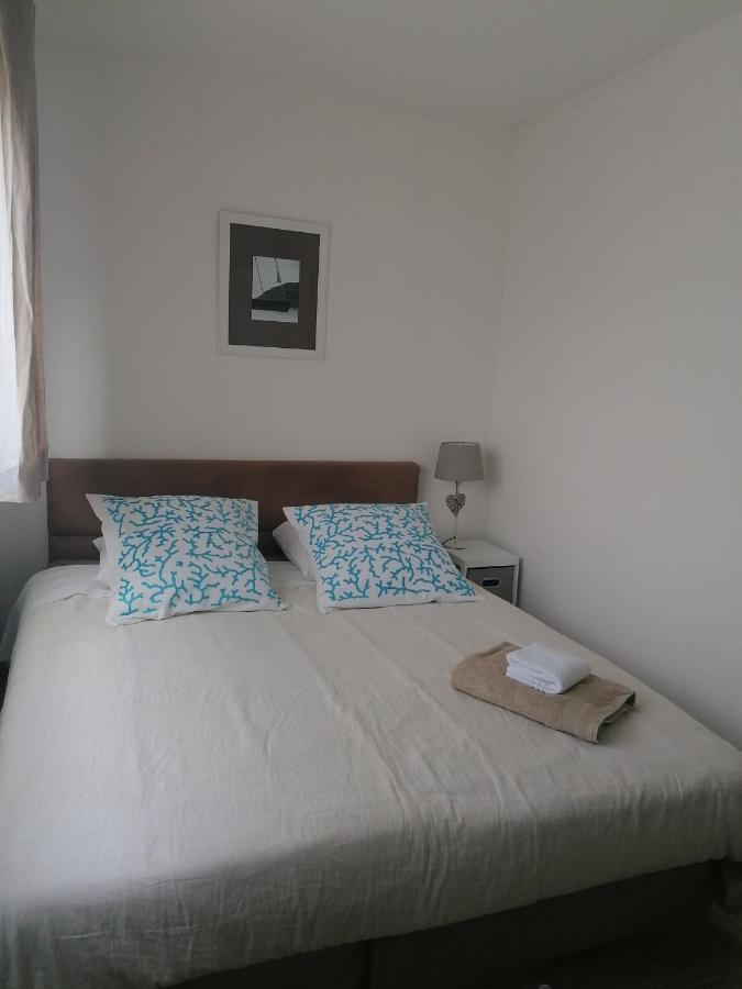 Chambre Double Avec Salle De Bain Commune, A 2 Min De La Croisette Cannes Exterior photo